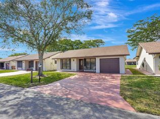 1555 SW 21st Ter, Deerfield Beach, FL 33442