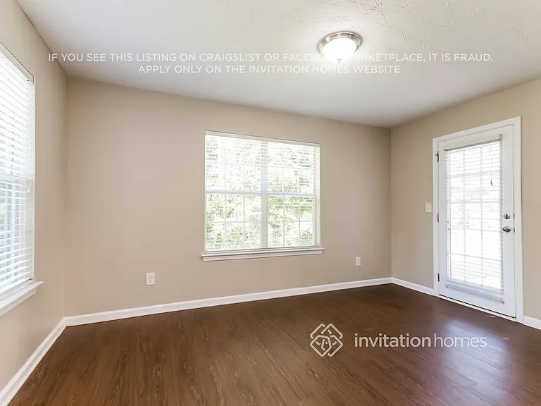 2429 Napa Valley Dr — Photo 14