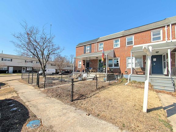 2nd image of 1416 Weldon Pl S