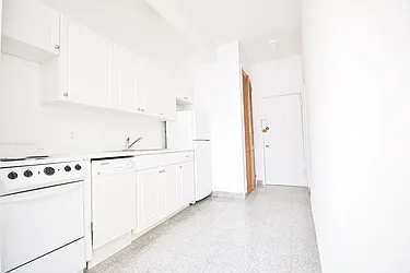 Rented by Mossanen Group