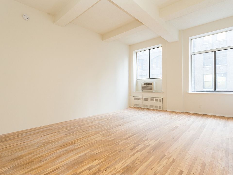 1st image of 31 E 31st St #9FF