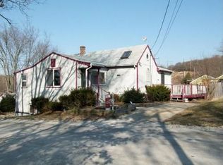 20 Olive St, Woonsocket, RI 02895