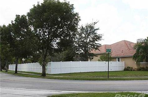 5th image of 13702 NW 16th St
