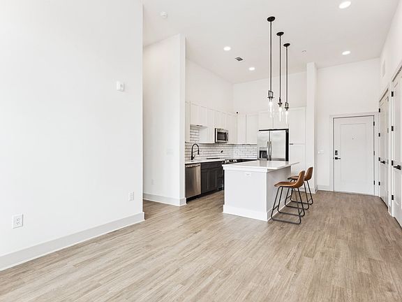 3rd image of 5753 Charlotte Hwy #1-A429