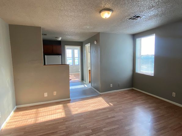 215 W Fairview St #401