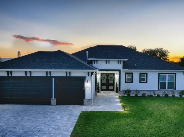 4175 Negal Cir, Melbourne, FL 32901