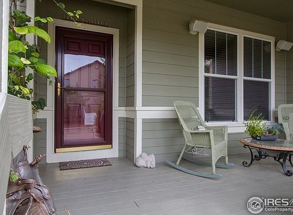 Relax on Your Front Porch!