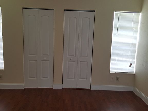 4th image of 9915 Twin Lakes Dr
