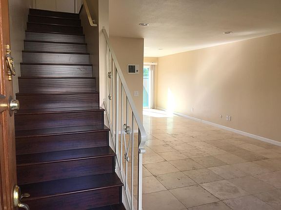 5th image of 9431 Gold Coast Dr F6 #F6