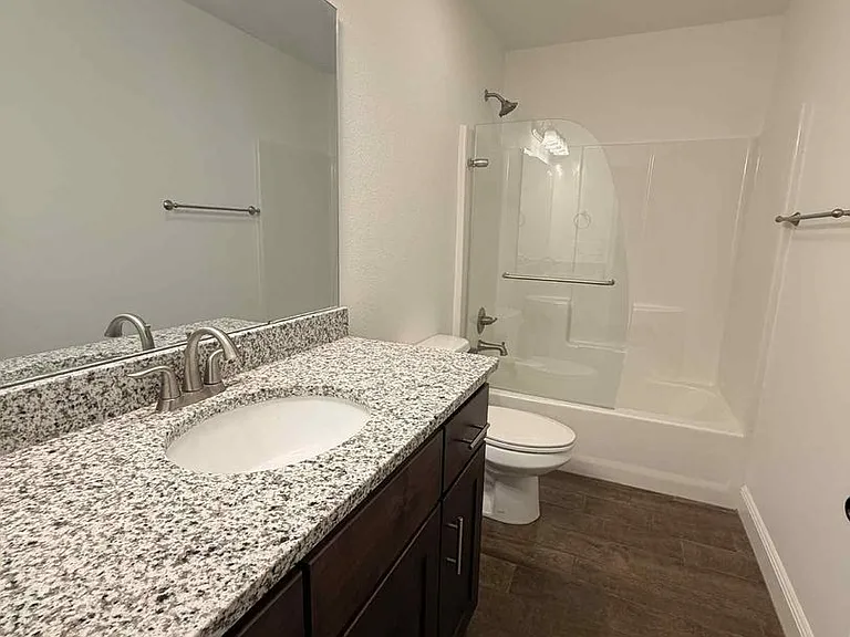 329 E Greystone Sq — Photo 21