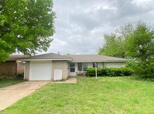 4212 Sunnyview Dr, Del City, OK 73115
