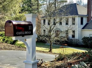 11 Castle Rd, Norfolk, MA 02056