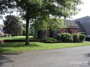 164 Anchor Ln, Bay Shore, NY 11706