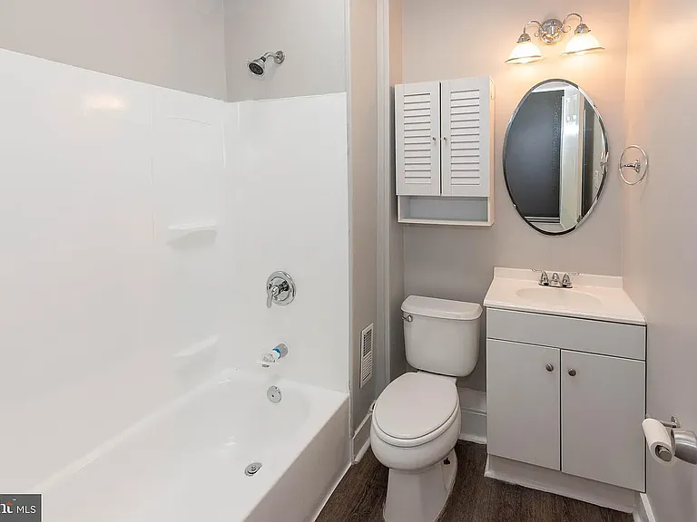 527 S Lehigh St — Photo 22
