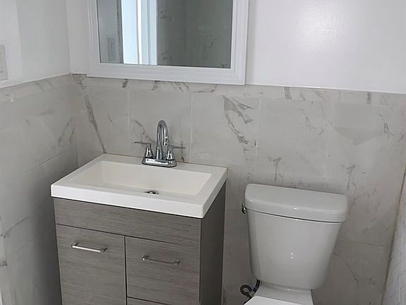 2nd image of 143 E Fulton Avenue
