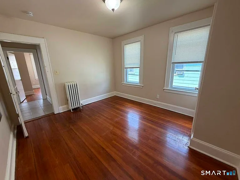 223 Wayne St #2 — Photo 2