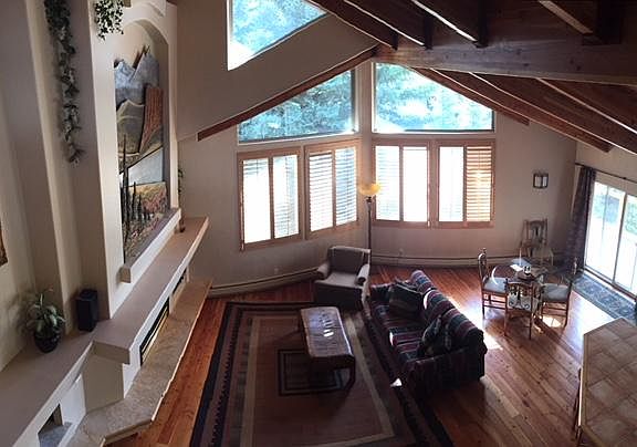 4th image of 220 Beaver Creek Blvd Unit B1