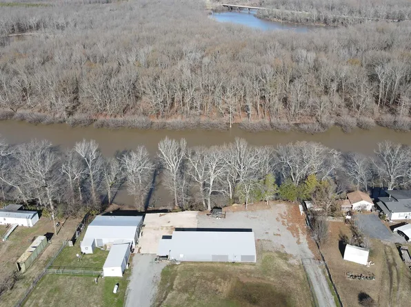 372 Brown Acres Rd, Des Arc, AR 72040