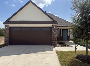 881 Lady Bird Ln, College Station, TX 77845