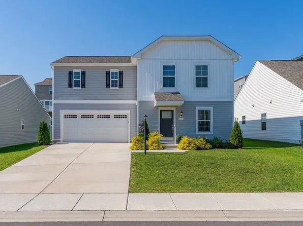 113 Ludgate Mnr, Falling Waters, WV 25419