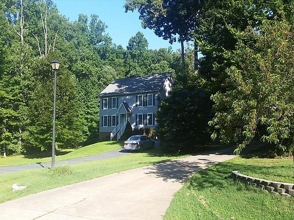 3rd image of 9010 Judiciary Dr