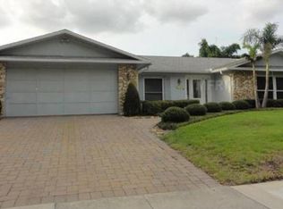 8721 Pine Barrens Dr, Orlando, FL 32817