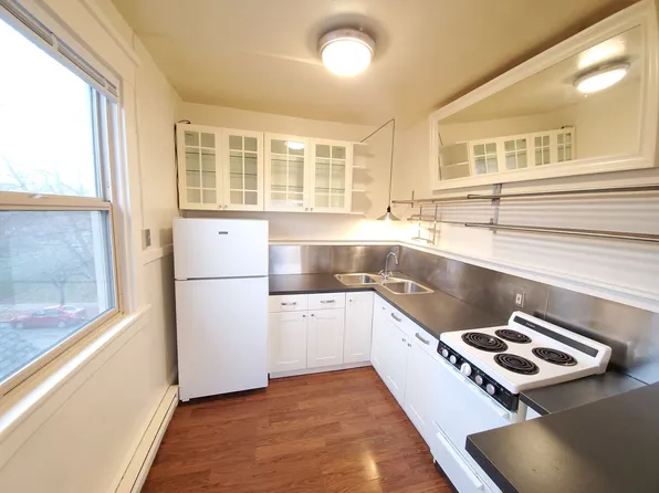 Ashton, 1002 E Denny Way #303, Seattle, WA 98122