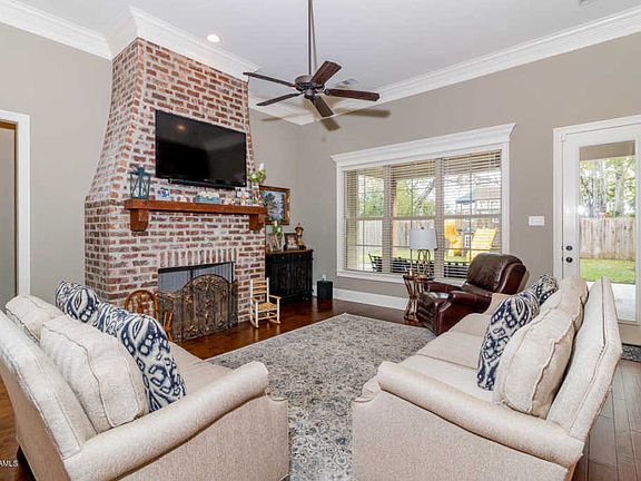 4th image of 112 Beauchamp Ln