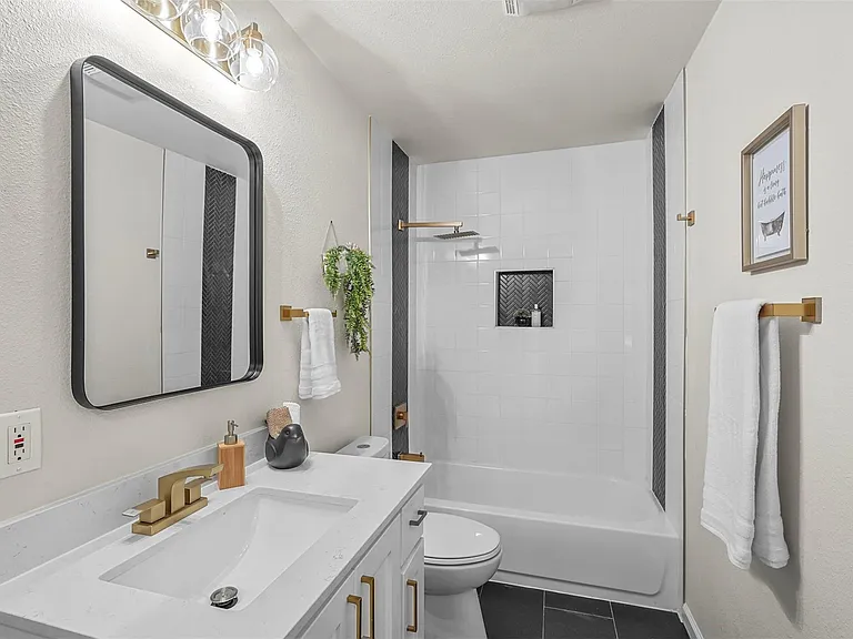 434 Marilu St — Photo 15