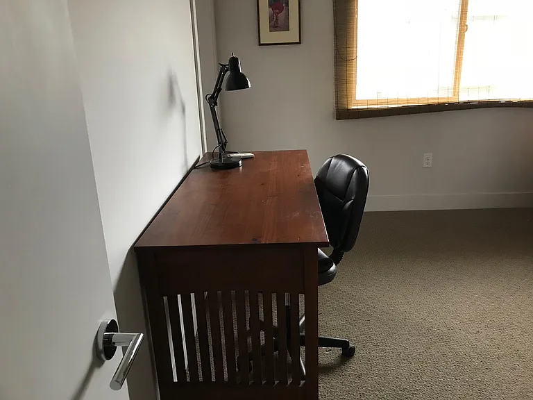 2765 Del Rio Pl #B — Photo 11