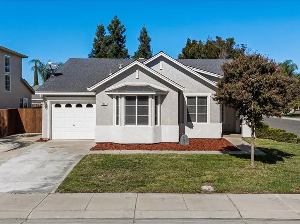 2327 Hearthsong Ct, Riverbank, CA 95367