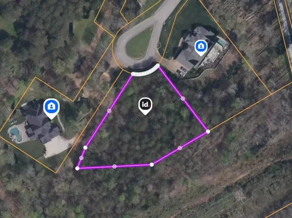 1704 Oakbrook Trl, Ooltewah, TN 37363