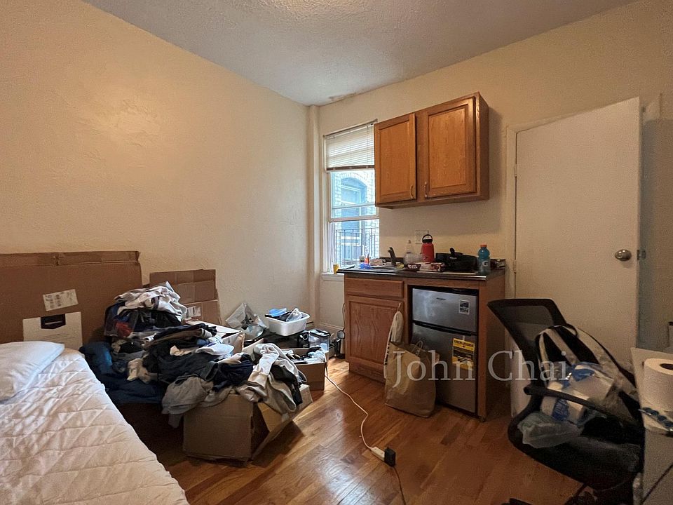 1st image of 51 S Huntington Ave APT 303