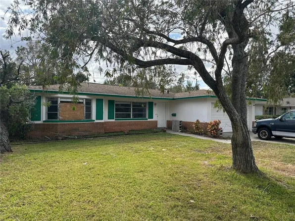 1770 Georgia Ave NE, Saint Petersburg, FL 33703