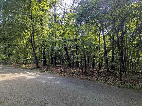 4th image of Portsmouth Dr #13