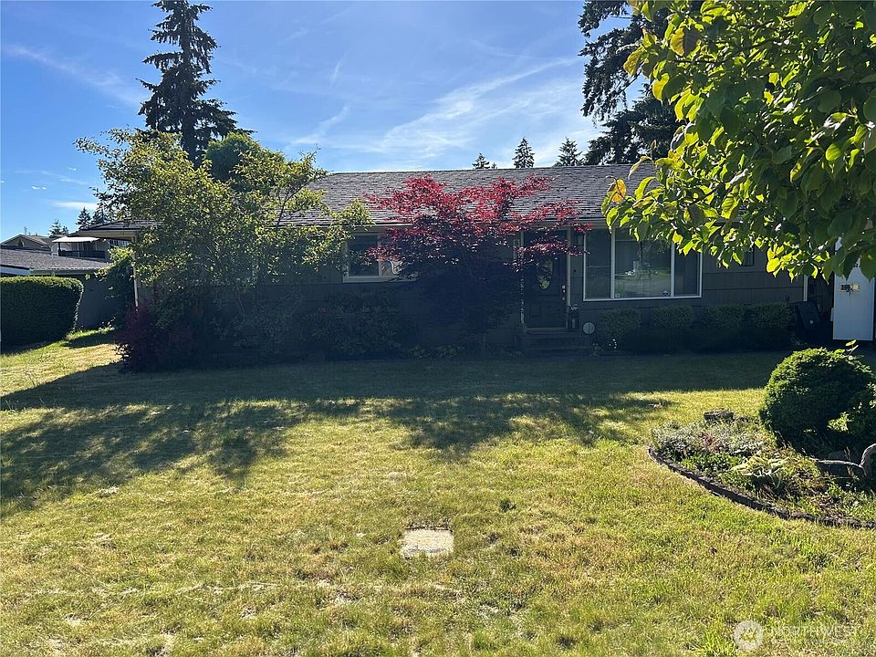 1st image of 8230 52nd Drive NE