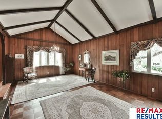 7750 Park Ln, Ralston, NE 68127