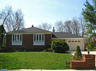 1760 Larkspur Rd, Cherry Hill, NJ 08003