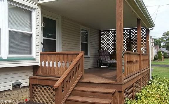 3rd image of 314 Meadowbrook Ave SE