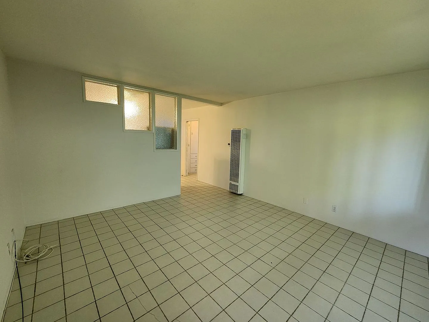 5012 - Avenida Aragon — Photo 2