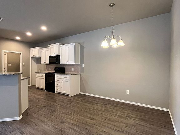 5th image of 1115 Preston Trl #A