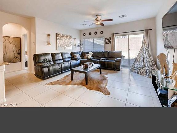 5th image of 9242 Wittig Ave