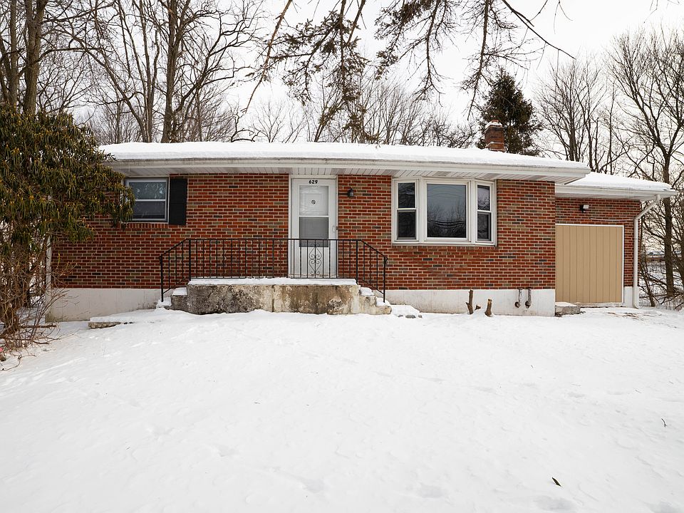 1st image of 137 Harvest Ln
