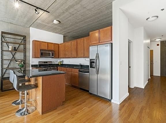 2nd image of 630 N Franklin St APT 701