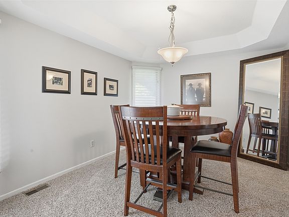 4th image of 4712 67th St