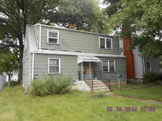 2636 Grunewald St photo 1