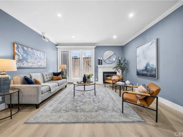 450 San Vicente Blvd Unit 104, Santa Monica, CA 90402