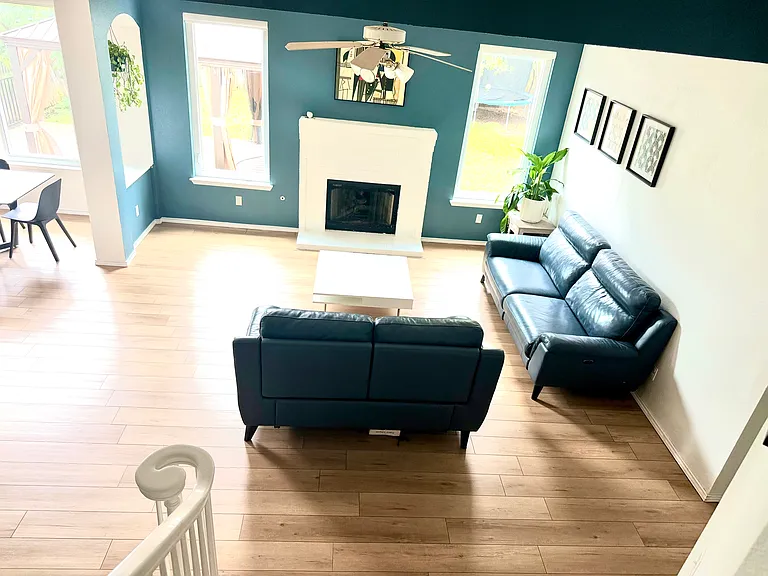706 Hilltop Dr — Photo 17
