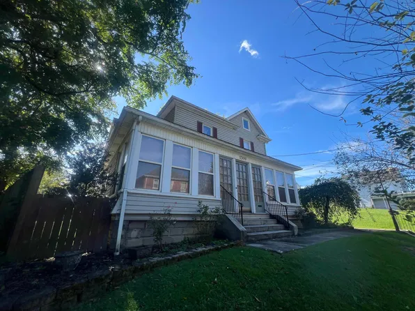1309 W Virginia Ave, Wallace, WV 26301