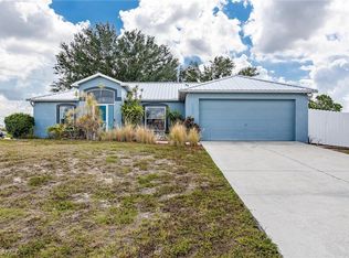 1335 NE 20th Pl, Cape Coral, FL 33909